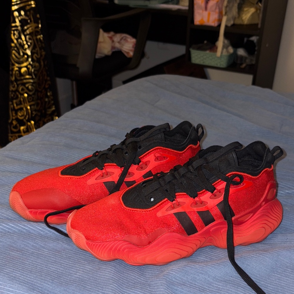 SOLD‼️adidas Red and Black Athletic Shoes